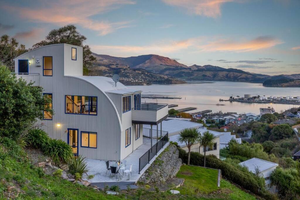 The Lighthouse- Ocean View Tranquil Retreat! Villa Lyttelton Exterior foto